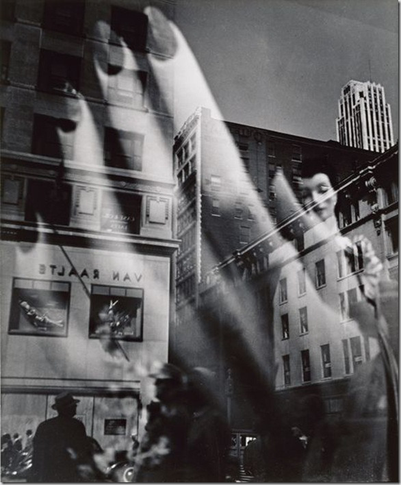 lisette-model-reflections-new-york-city-1939-45