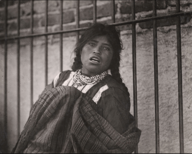 Fotografía hecha por mujeres: Lola Álvarez Bravo | lamiradadelmamut