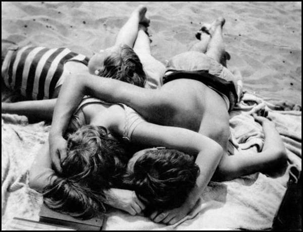 Eva_Besny_Le_Lido_de_Wannsee_Berlin_1931_thumb_3_