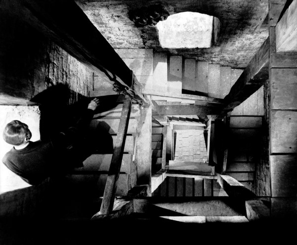 photo_by_eva_besnyo_vertigo3-web